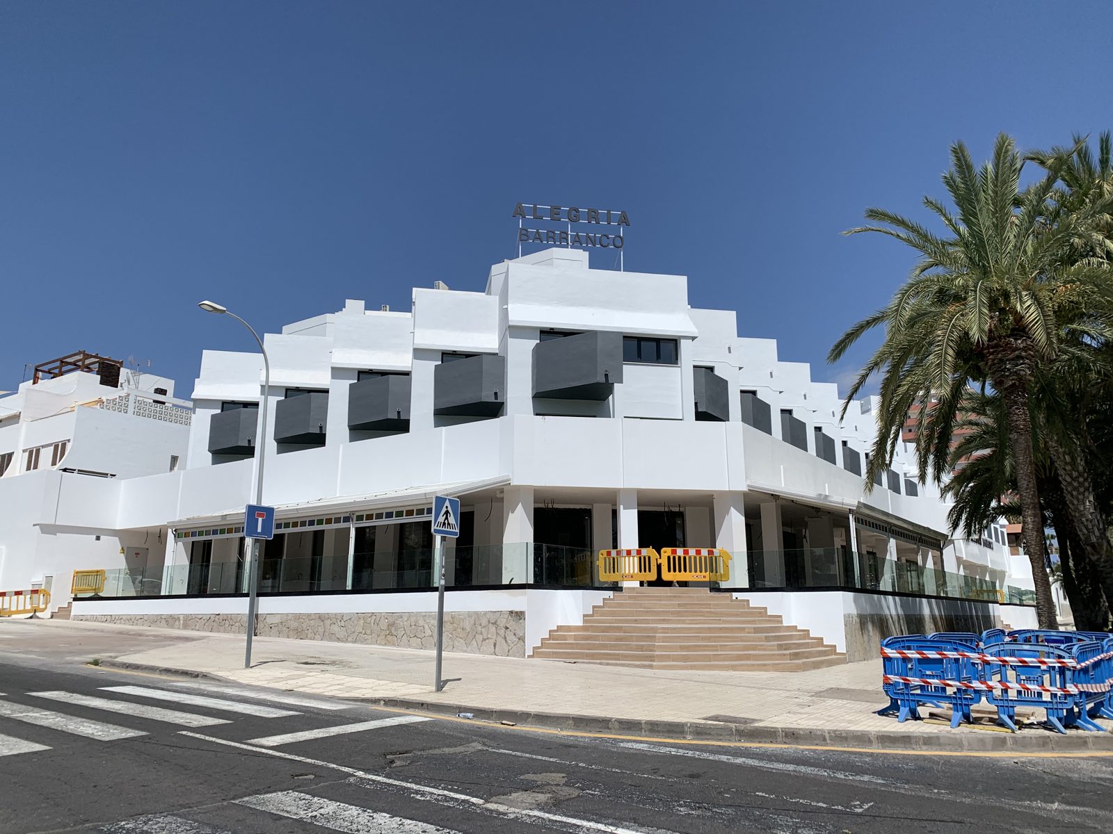 Fachada frontal